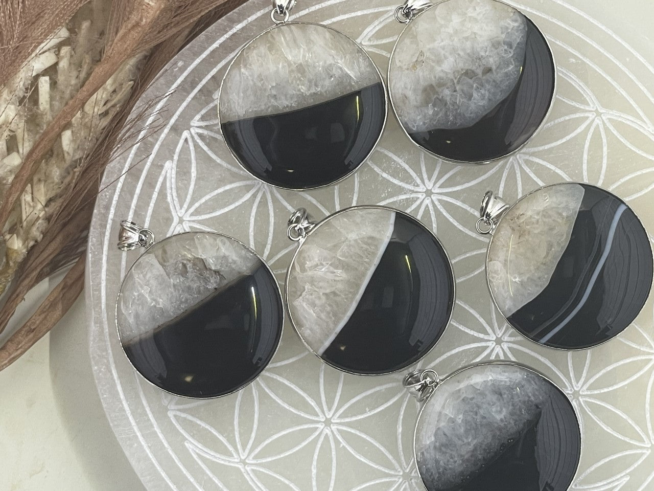 Black Agate with Quartz - Pendant